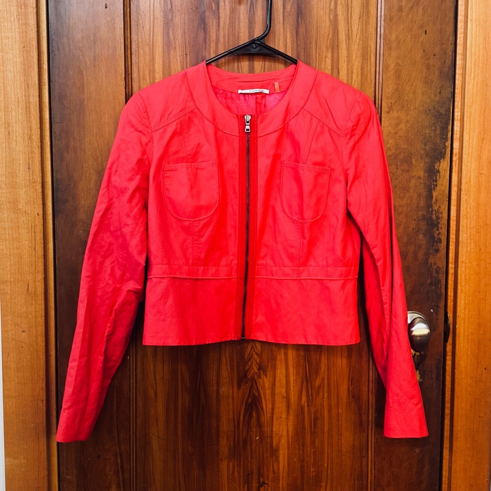 Vintage T Tahari Vibrant Corral Pink Women's Zip up Blazer/ cropped jacket (4)